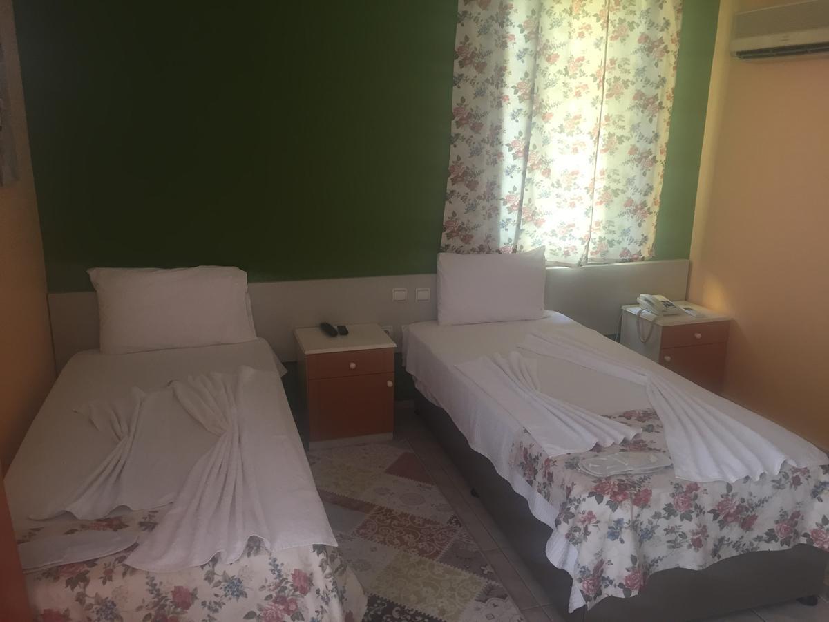 Hotel Villa Granada 安塔利亚 外观 照片