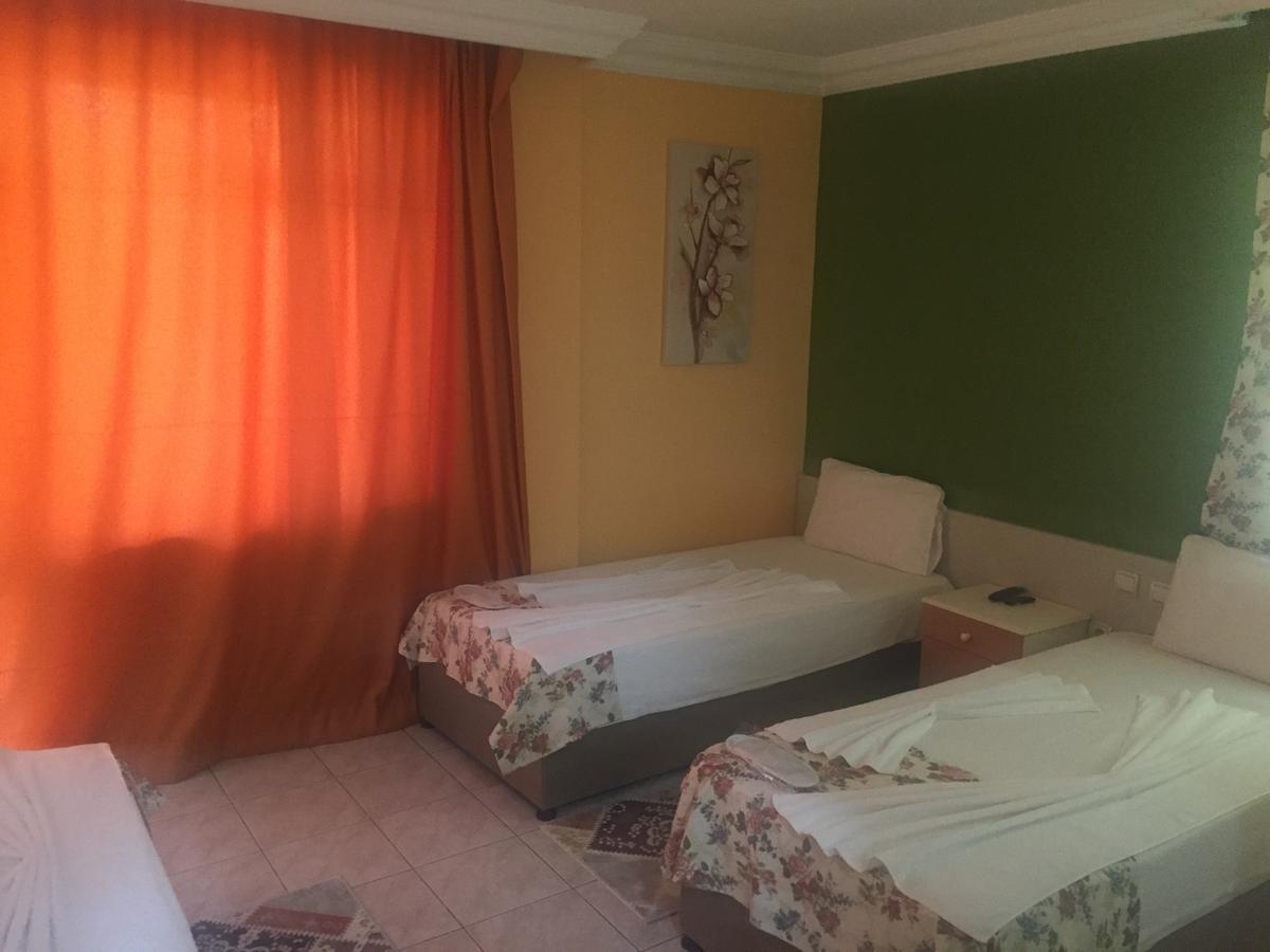 Hotel Villa Granada 安塔利亚 外观 照片